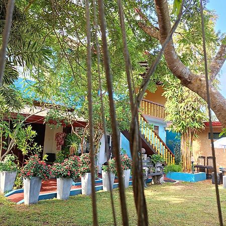 Raj Mahal Inn Wadduwa Exterior foto