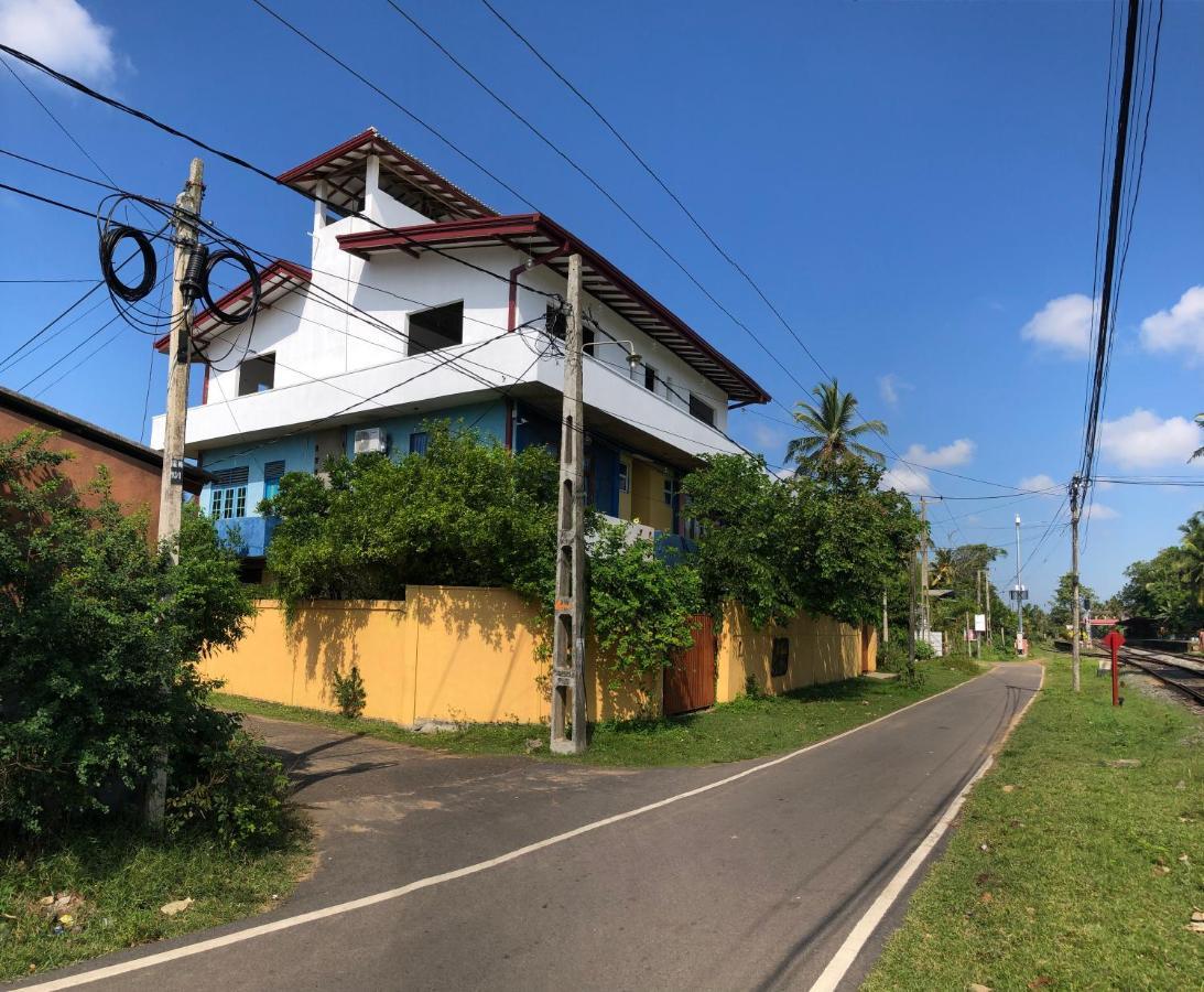 Raj Mahal Inn Wadduwa Exterior foto