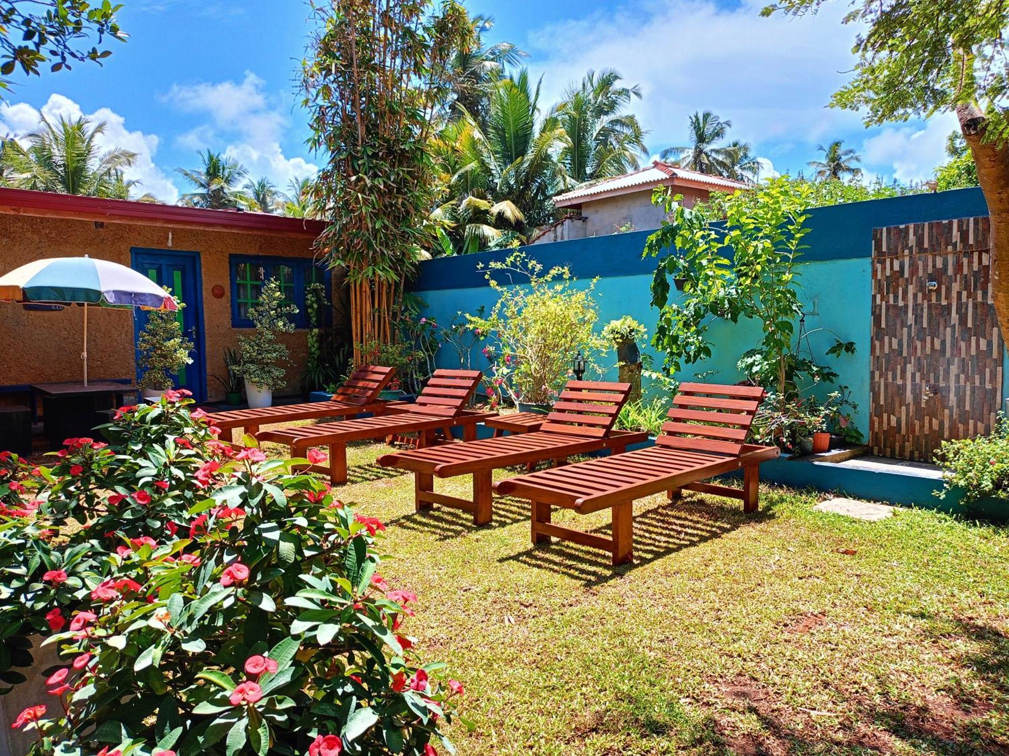 Raj Mahal Inn Wadduwa Exterior foto